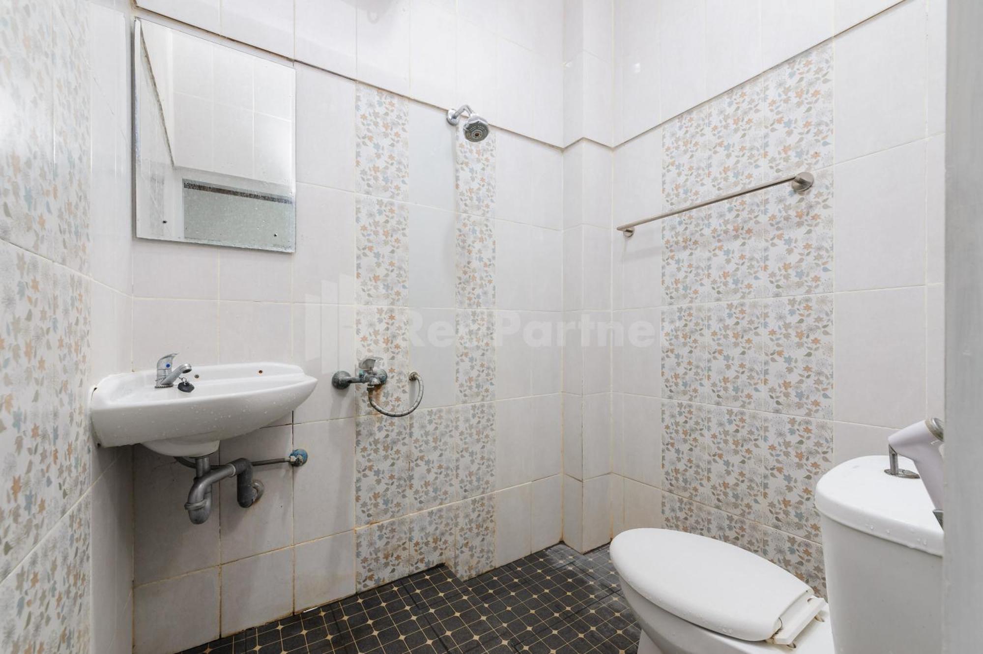 Ian Hotel Jaksa Mitra Reddoorz 雅加达 外观 照片